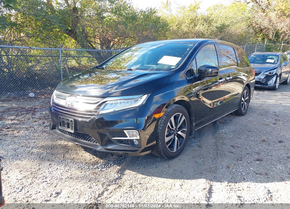 2018 HONDA ODYSSEY ELITE VIN: 5FNRL6H92JB023710