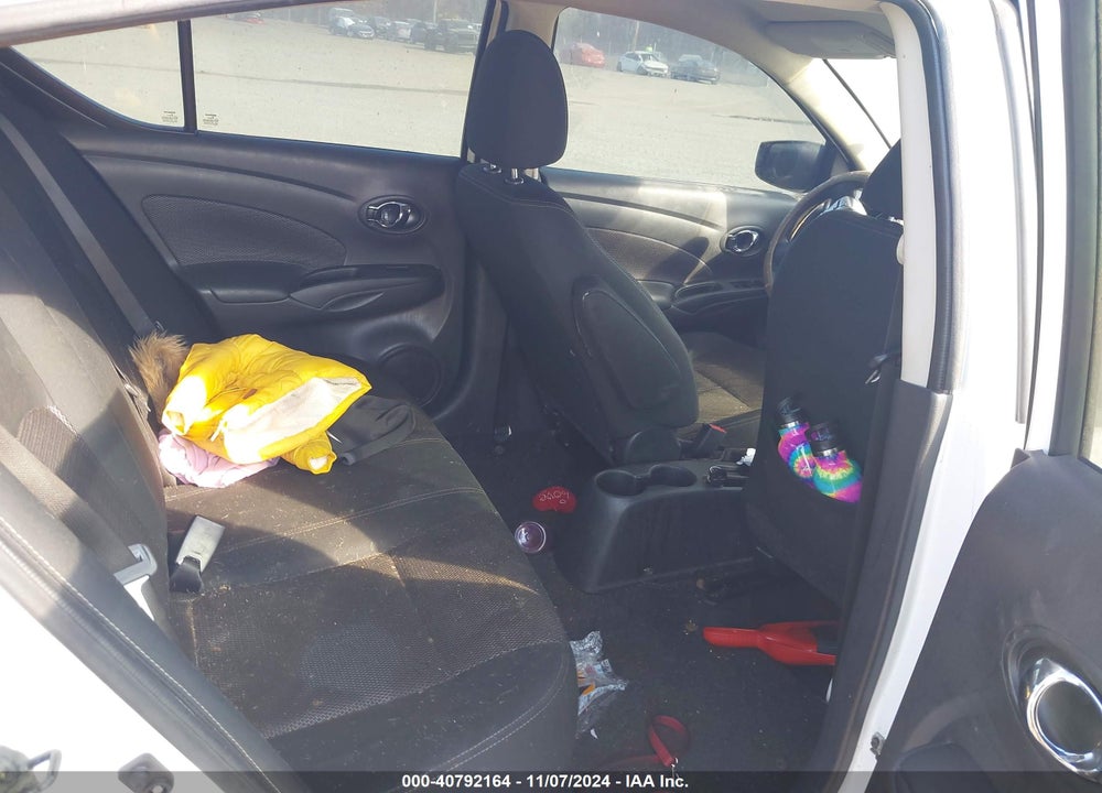 2018 NISSAN VERSA 1.6 SV VIN: 3N1CN7AP2JL800227