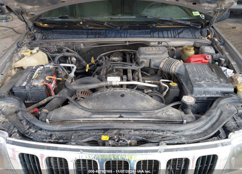 2001 JEEP GRAND CHEROKEE LAREDO VIN: 1J4GW48S41C580020