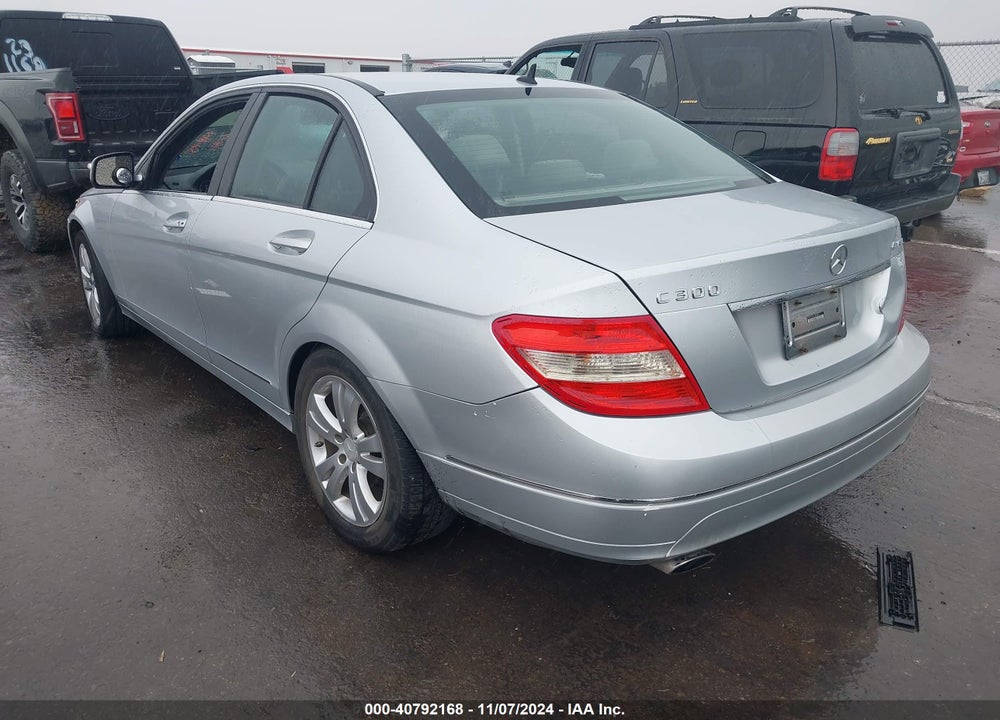 2008 MERCEDES-BENZ C 300 LUXURY/SPORT VIN: WDDGF54X98F061508