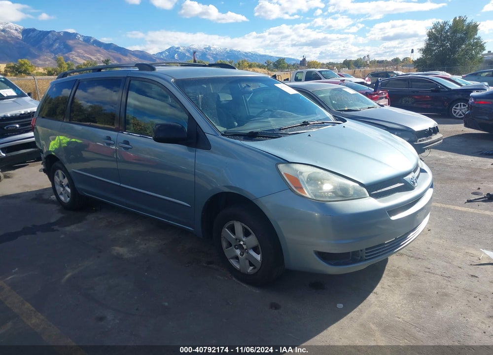 2004 TOYOTA SIENNA LE VIN: 5TDZA23C84S187805