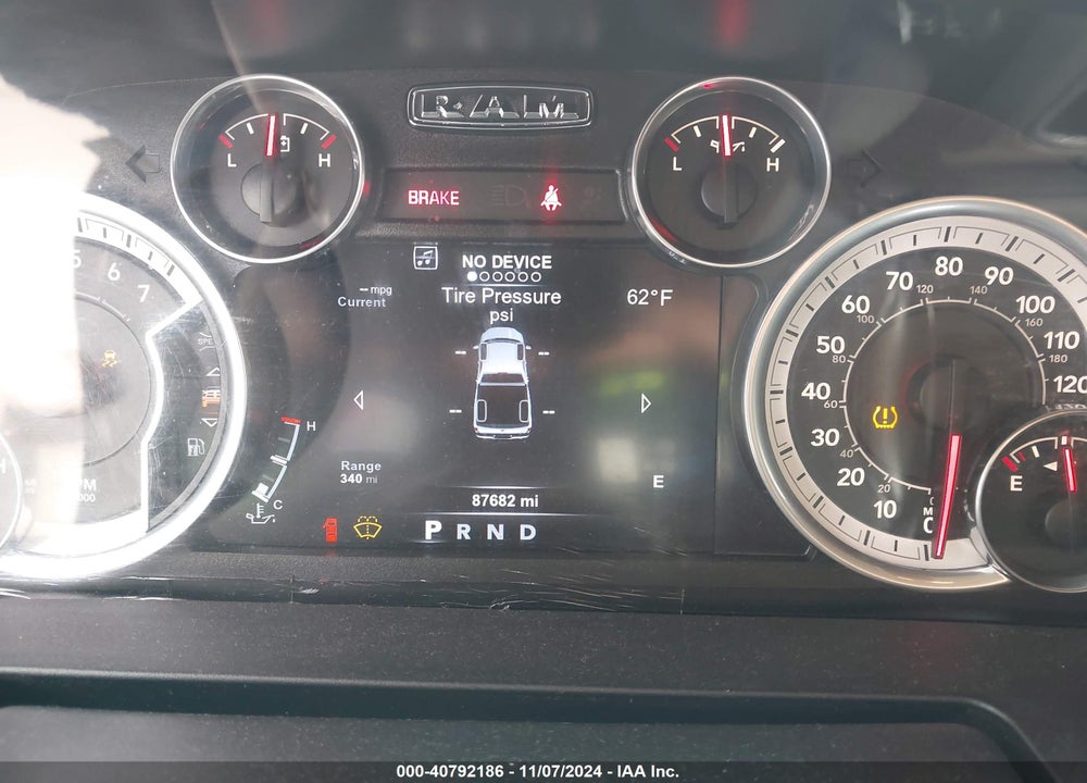 2017 RAM 1500 VIN: 3C6RR7LT7HG729106