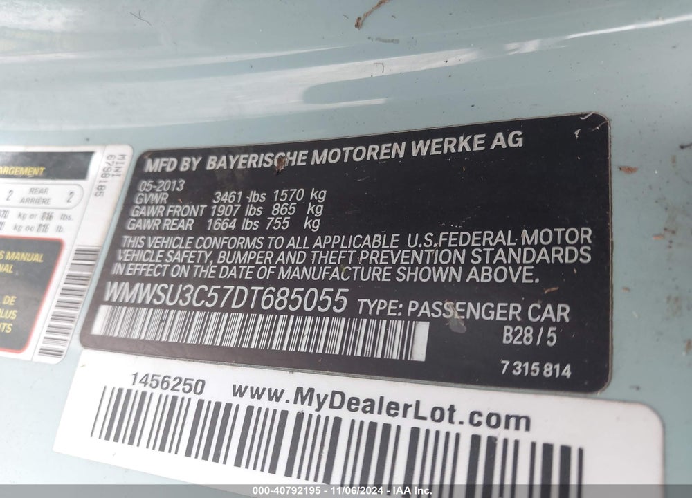 2013 MINI HARDTOP COOPER VIN: WMWSU3C57DT685055