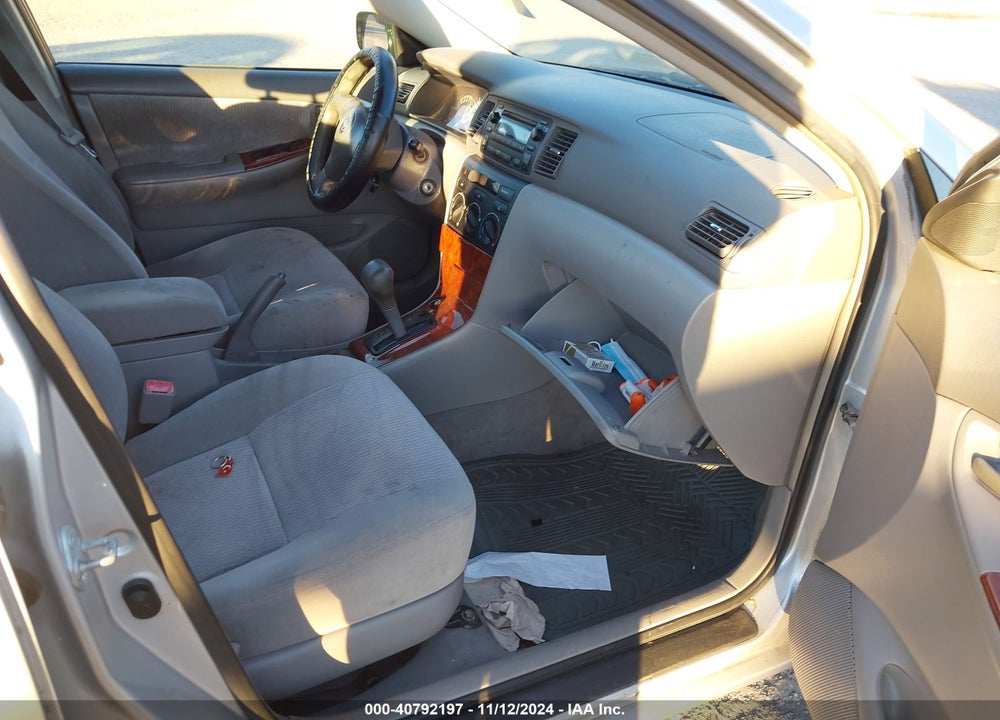 2005 TOYOTA COROLLA LE VIN: JTDBR32E952065899