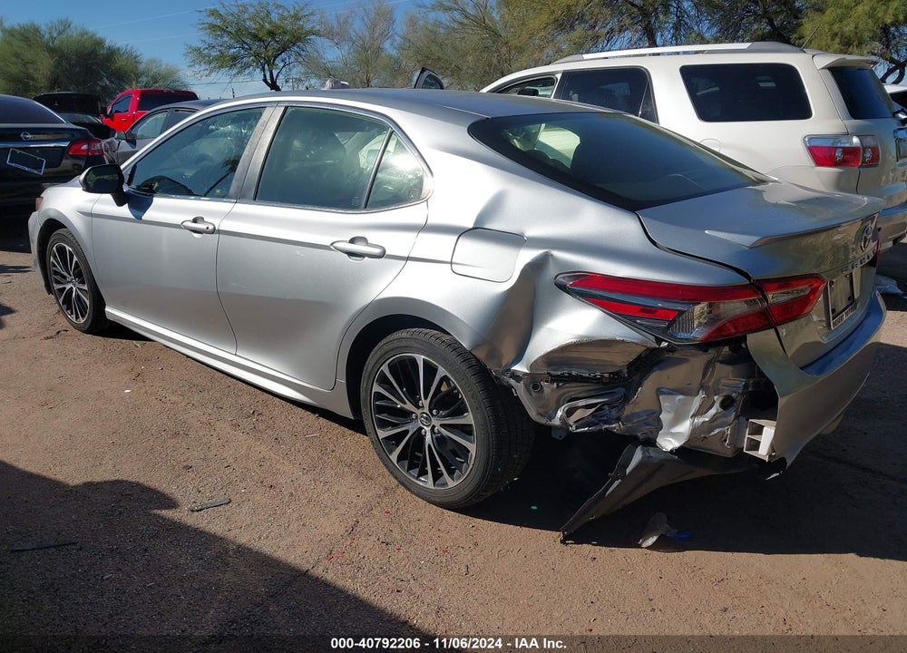 2018 TOYOTA CAMRY SE VIN: JTNB11HK5J3015798