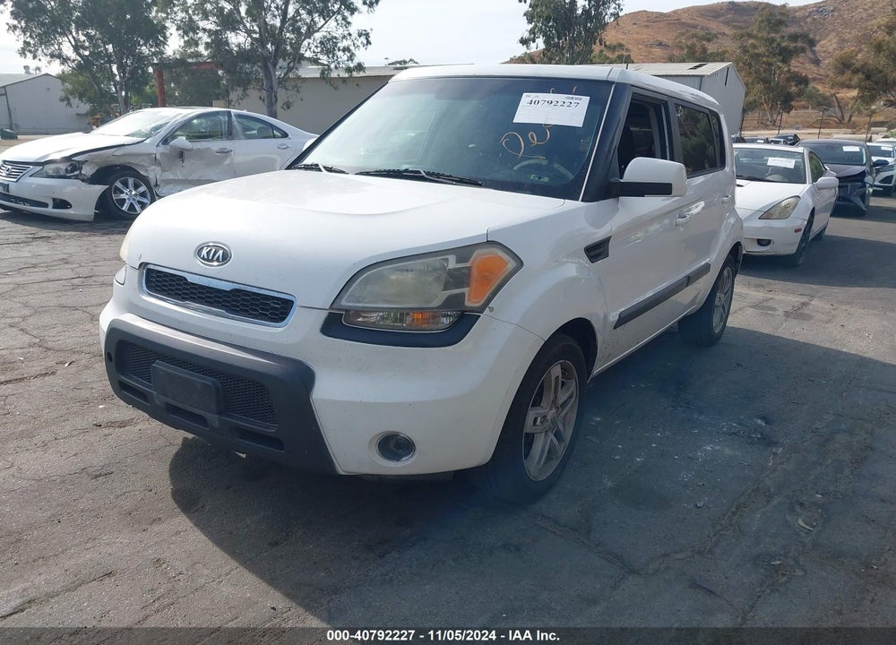 2011 KIA SOUL VIN: KNDJT2A26B7271842
