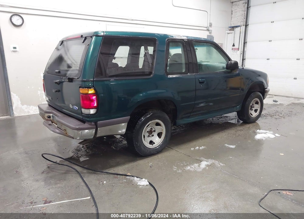 1995 FORD EXPLORER VIN: 1FMCU24X3SUA70443
