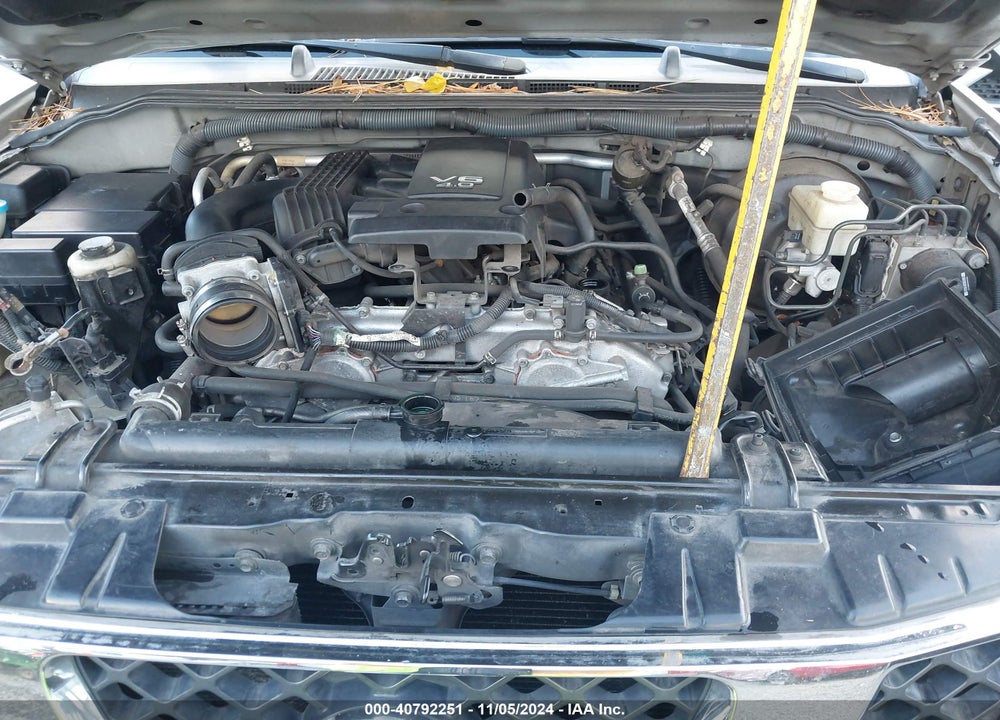 2007 NISSAN PATHFINDER LE VIN: 5N1AR18W47C634800