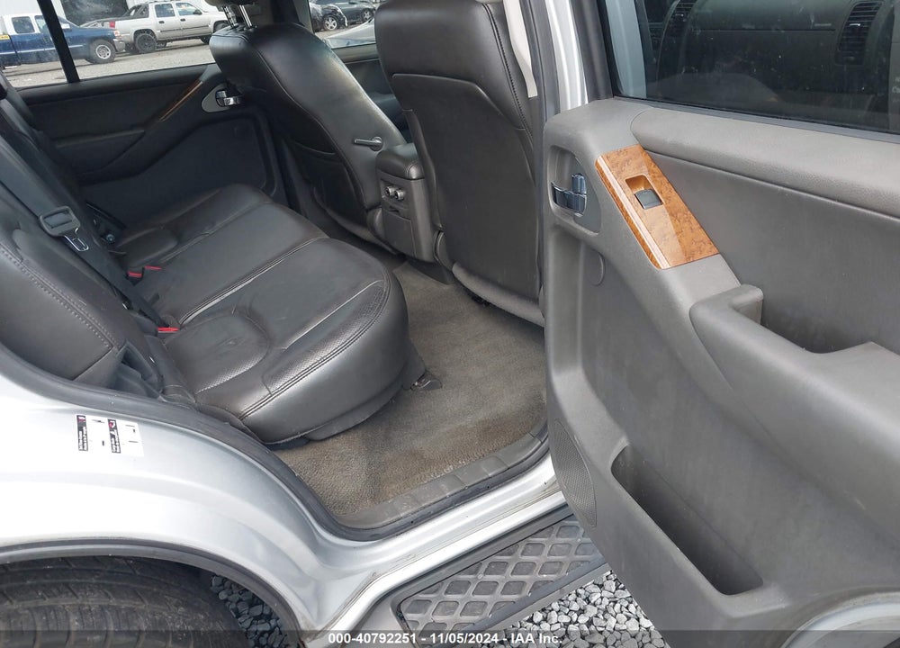 2007 NISSAN PATHFINDER LE VIN: 5N1AR18W47C634800