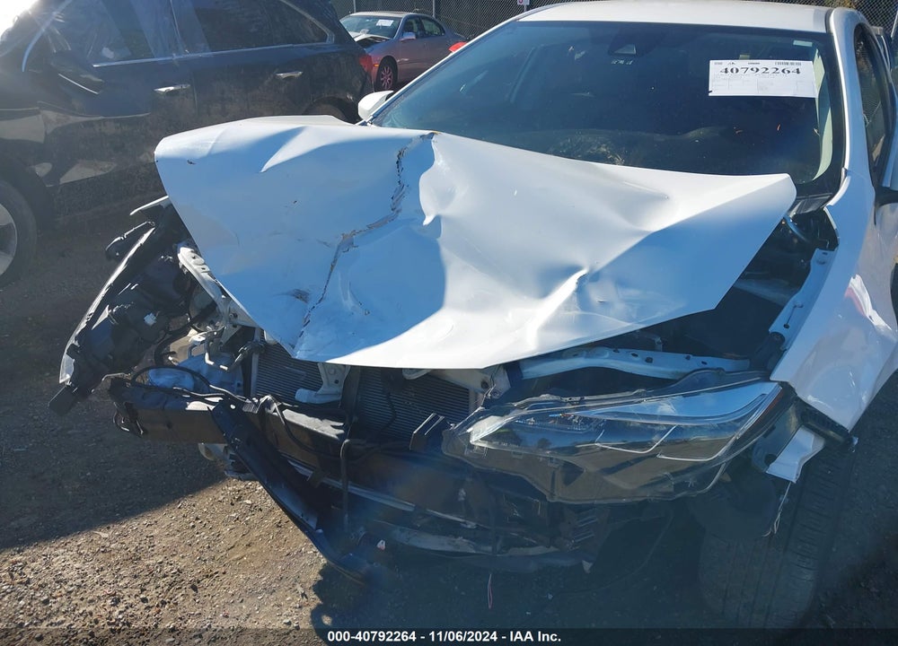 2018 TOYOTA COROLLA VIN: 2T1BURHE4JC026030