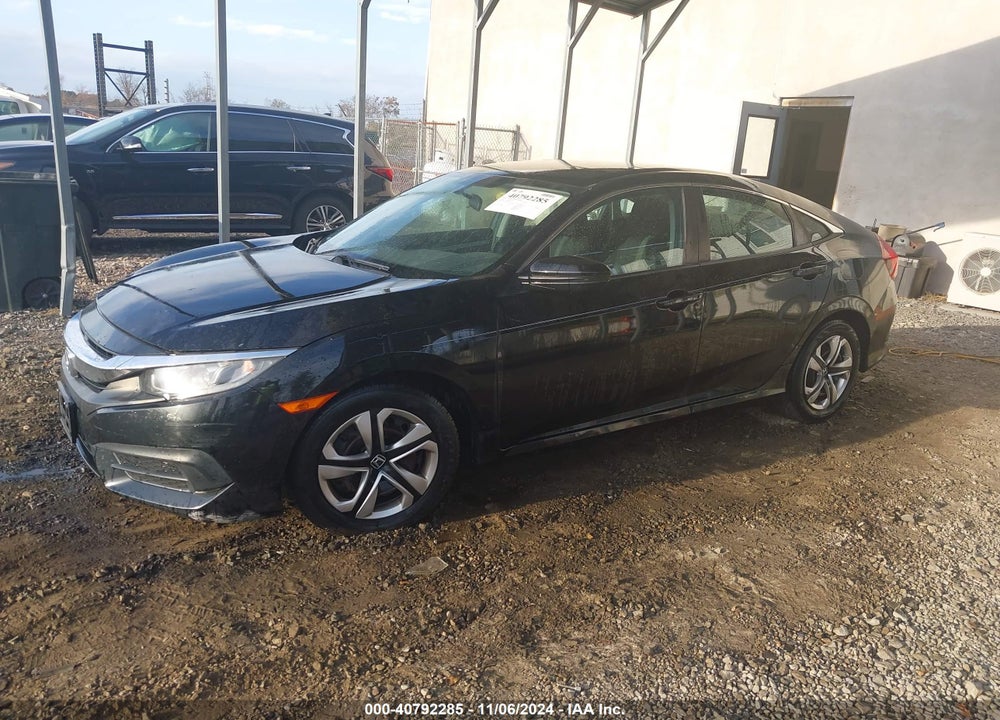 2018 HONDA CIVIC LX VIN: 2HGFC2F51JH521615
