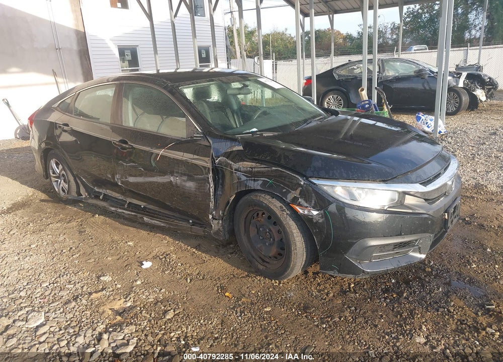 2018 HONDA CIVIC LX VIN: 2HGFC2F51JH521615