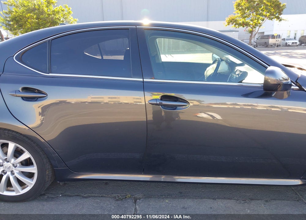2008 LEXUS IS 250 VIN: JTHBK262085082560