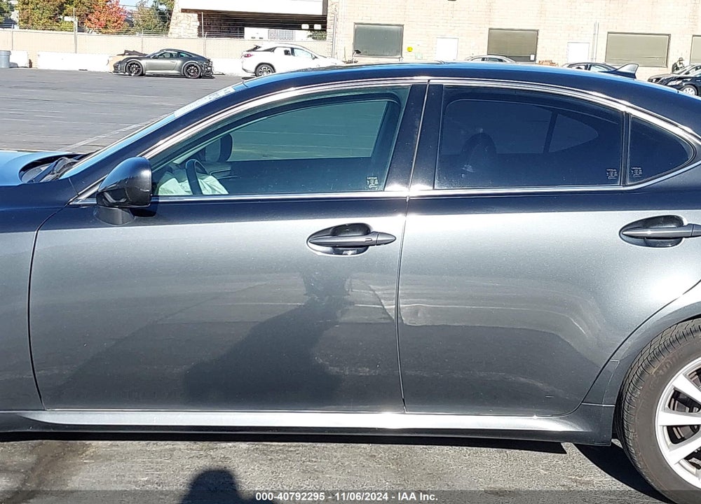 2008 LEXUS IS 250 VIN: JTHBK262085082560