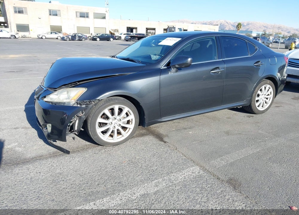 2008 LEXUS IS 250 VIN: JTHBK262085082560