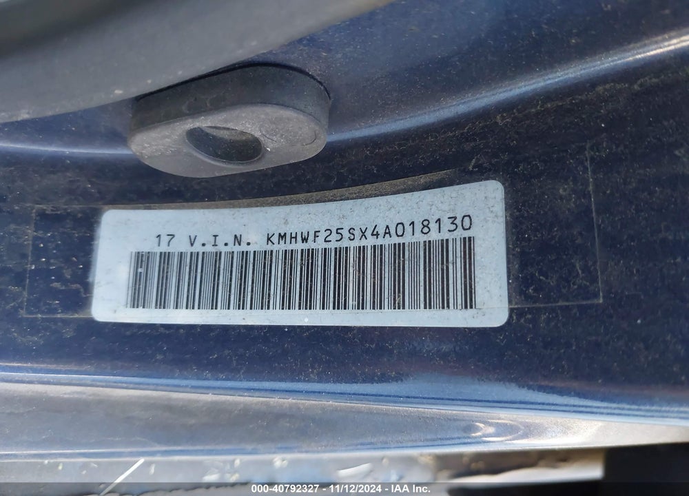 2004 HYUNDAI SONATA BASE (A4) VIN: KMHWF25SX4A018130
