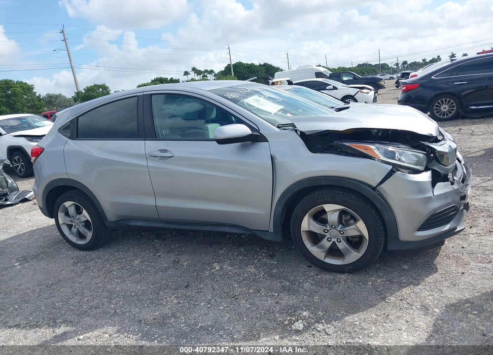 2019 HONDA HR-V LX VIN: 3CZRU5H36KM730285
