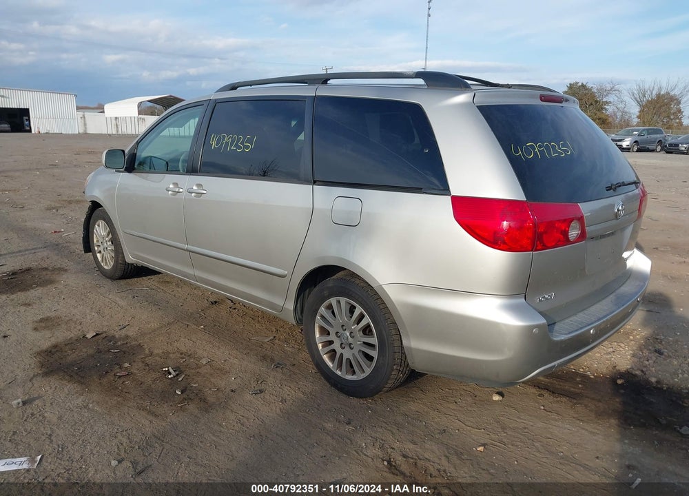2009 TOYOTA SIENNA XLE VIN: 5TDZK22C19S228720