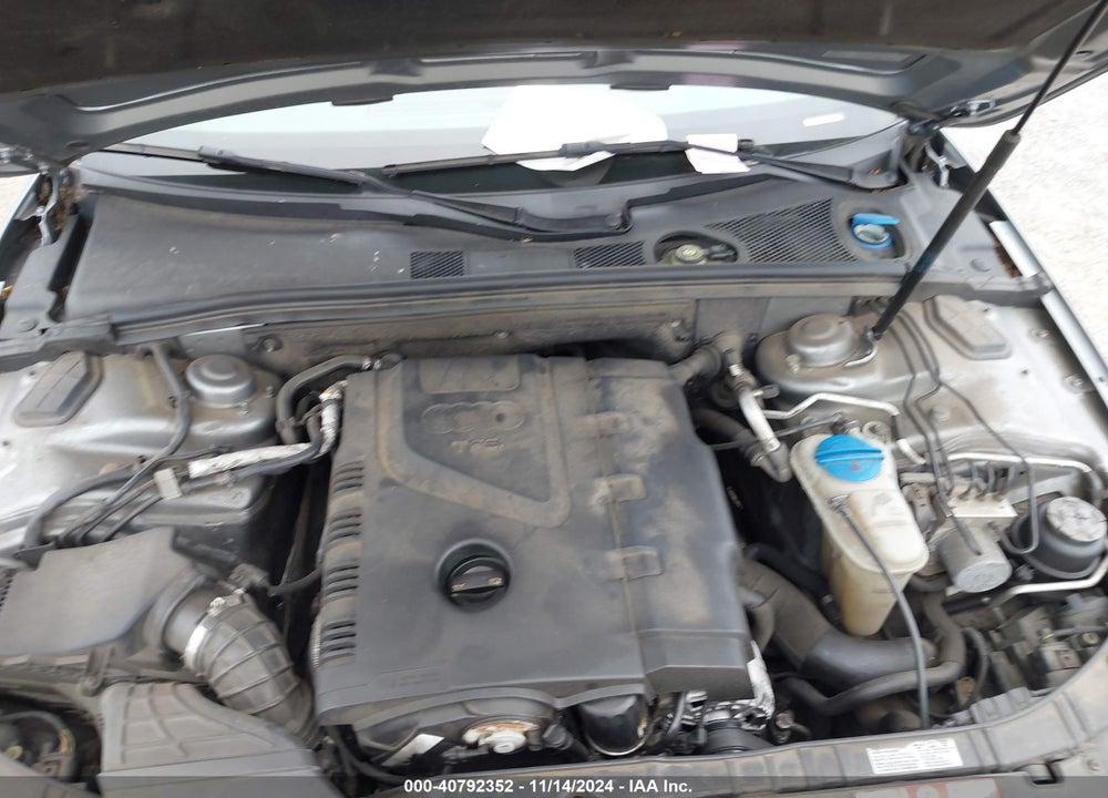 2009 AUDI A4 2.0T PREMIUM VIN: WAULF78K69N050750