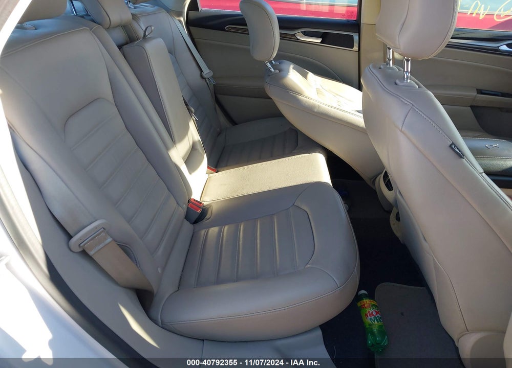 2017 FORD FUSION SE VIN: 3FA6P0H96HR220320