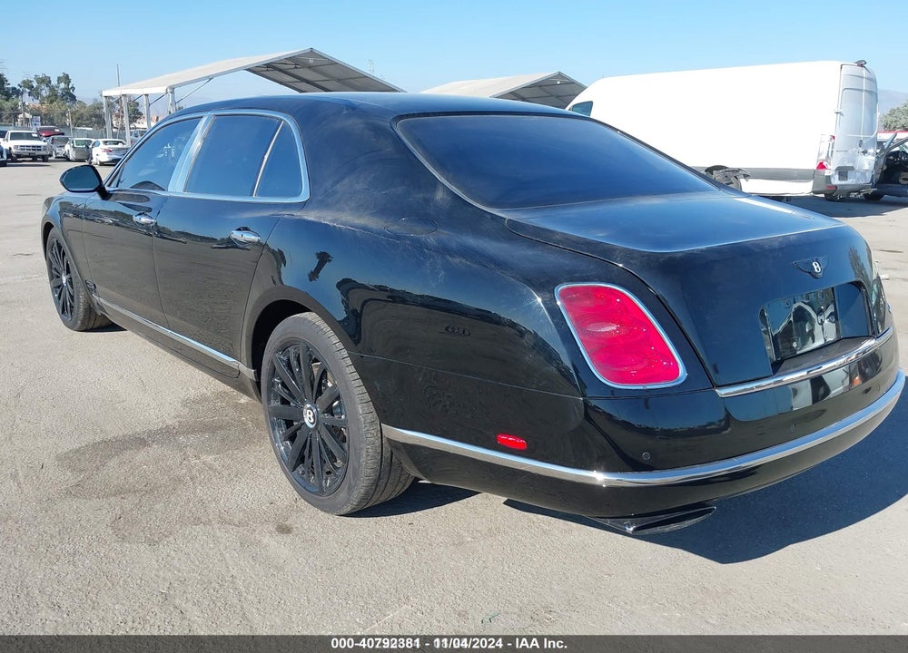 2015 BENTLEY MULSANNE VIN: SCBBB7ZH1FC001060
