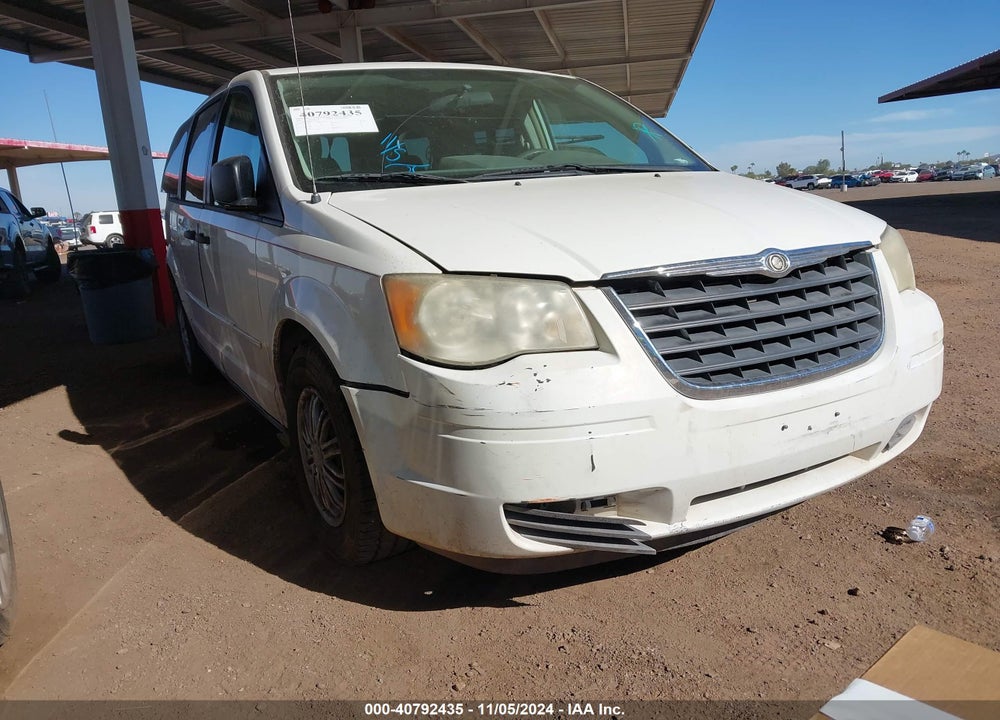 2008 CHRYSLER TOWN & COUNTRY LX VIN: 2A8HR44H38R678297