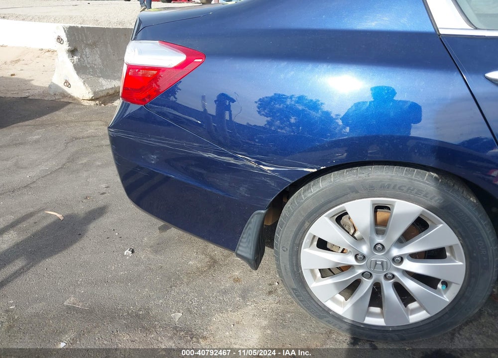 2013 HONDA ACCORD EX-L VIN: 1HGCR2F8XDA056945