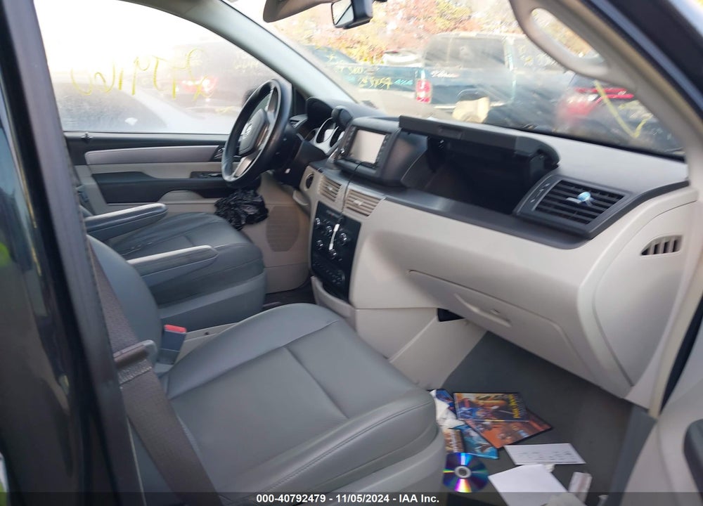 2012 VOLKSWAGEN ROUTAN SE VIN: 2C4RVABG4CR355157