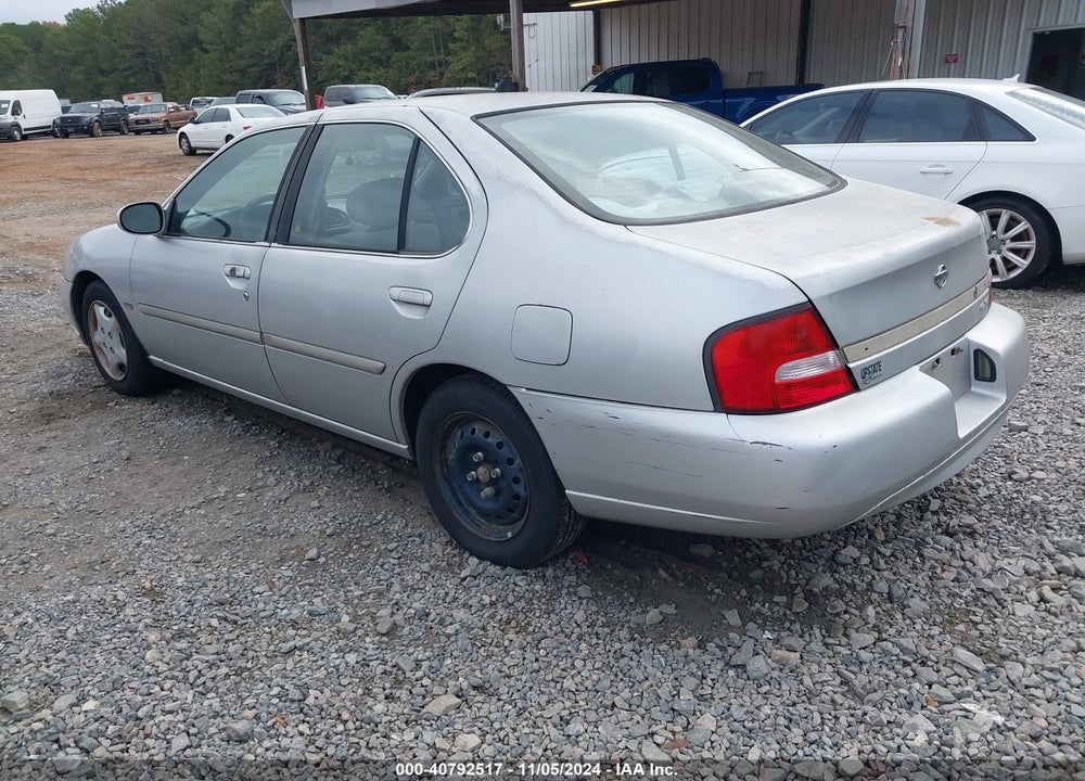 2001 NISSAN ALTIMA GXE VIN: 1N4DL01DX1C237336