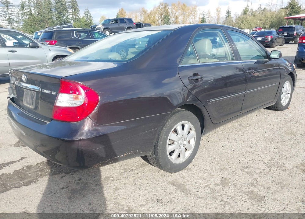 2004 TOYOTA CAMRY XLE VIN: JTDBE32K940275463