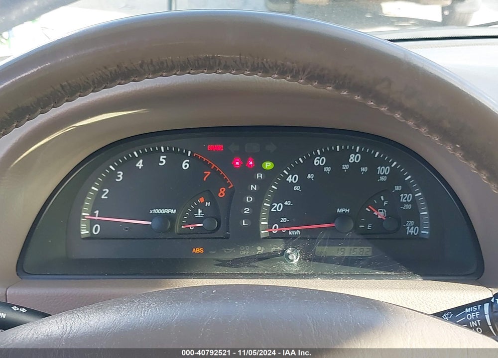2004 TOYOTA CAMRY XLE VIN: JTDBE32K940275463