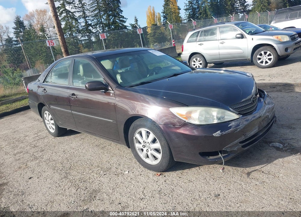 2004 TOYOTA CAMRY XLE VIN: JTDBE32K940275463