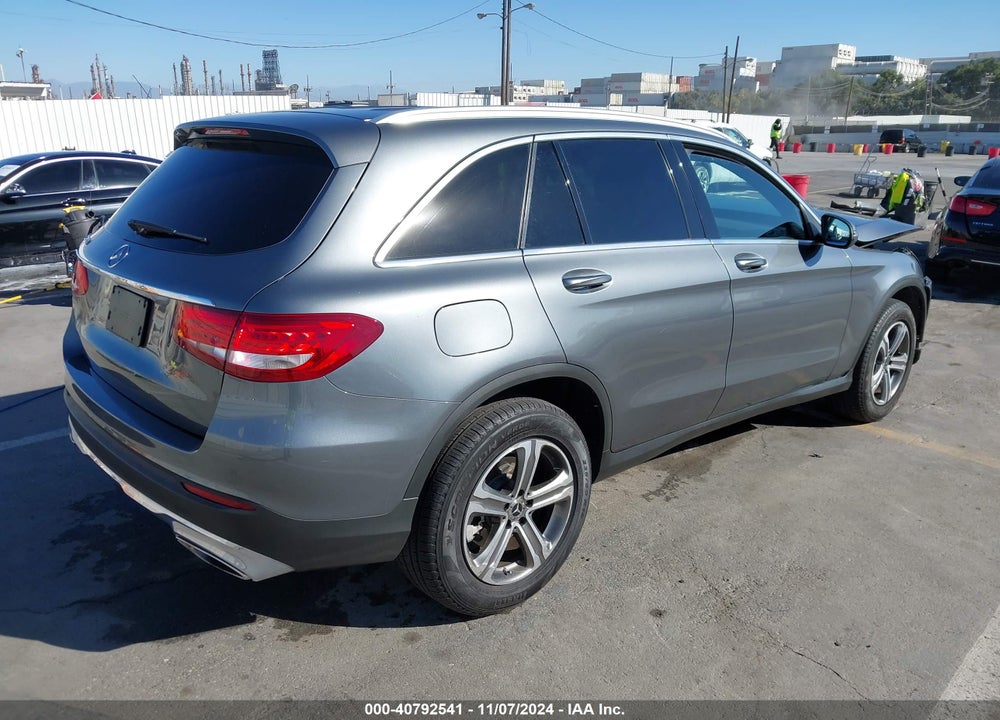 2018 MERCEDES-BENZ GLC 300 VIN: WDC0G4JB9JV024363
