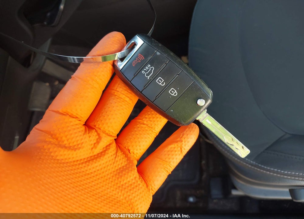 2019 KIA SOUL VIN: KNDJN2A29K7677608