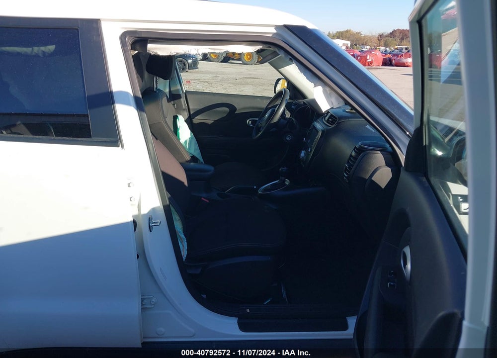 2019 KIA SOUL VIN: KNDJN2A29K7677608