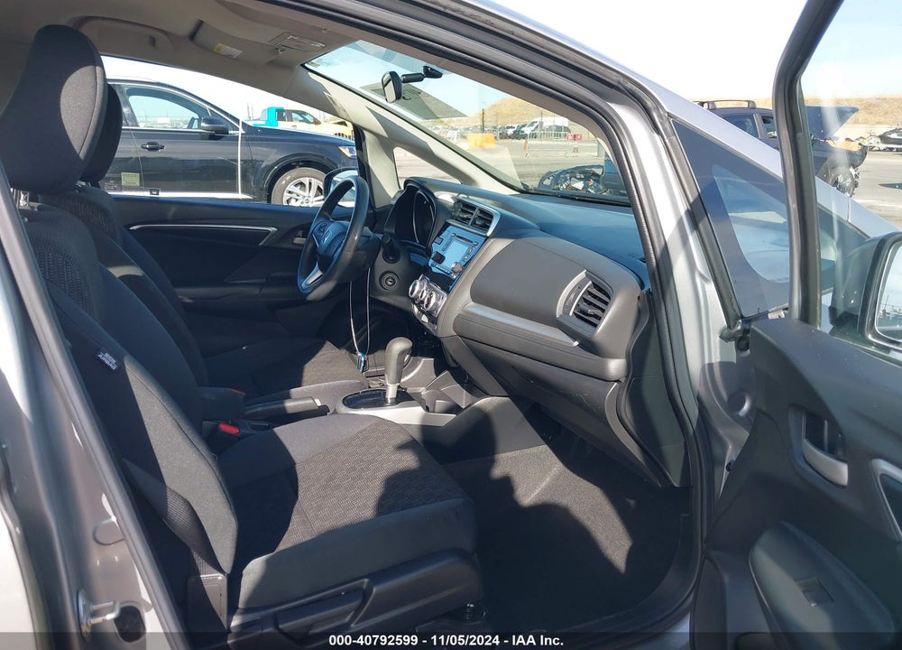 2017 HONDA FIT LX VIN: JHMGK5H51HS012615