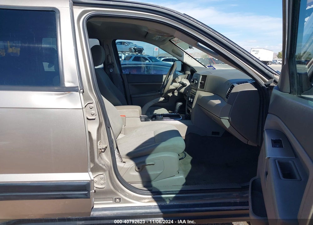 2006 JEEP GRAND CHEROKEE LAREDO VIN: 1J4GR48K86C107722