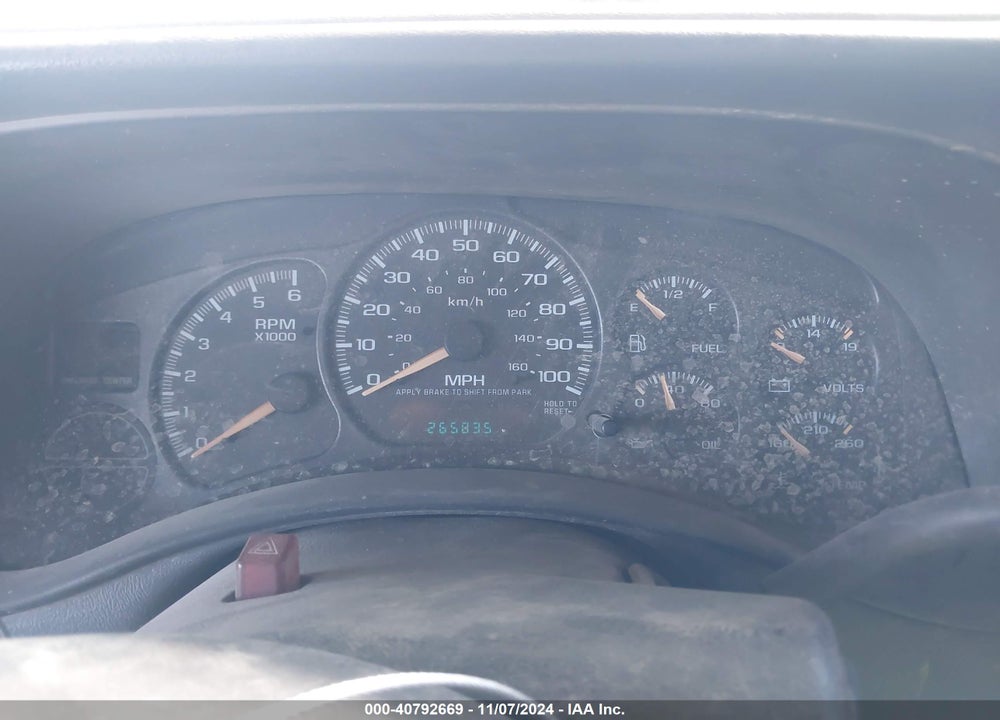 2002 CHEVROLET TAHOE LT VIN: 1GNEK13Z32J295888