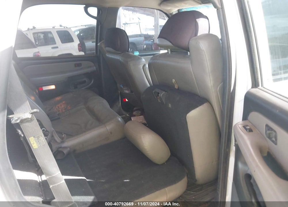 2002 CHEVROLET TAHOE LT VIN: 1GNEK13Z32J295888