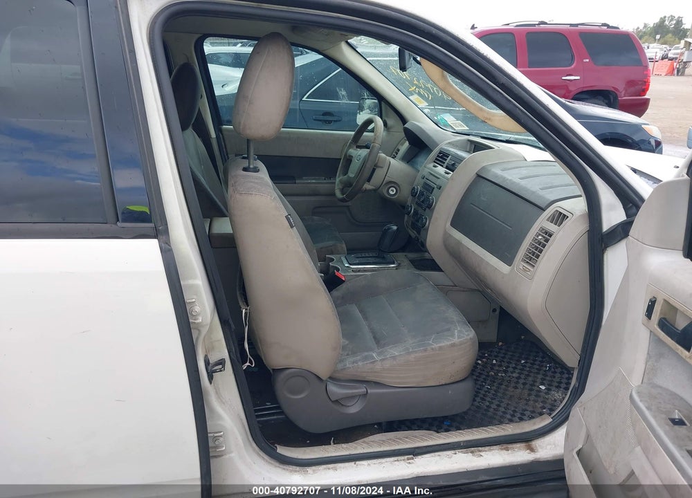 2011 FORD ESCAPE XLT VIN: 1FMCU0D70BKA80833