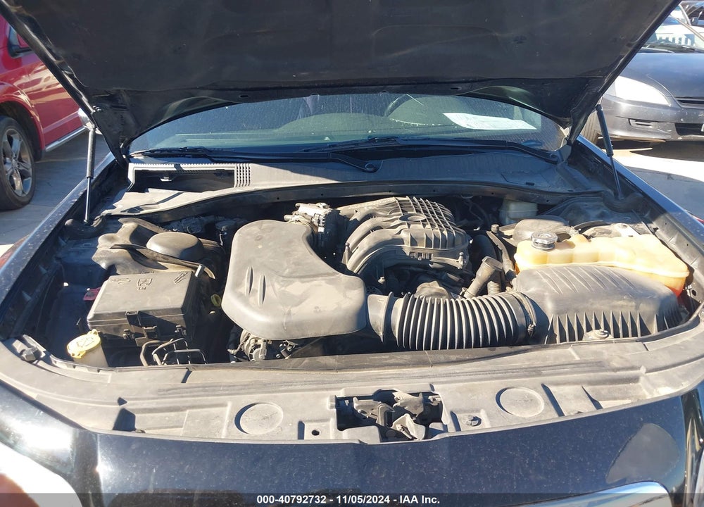 2013 CHRYSLER 300C VIN: 2C3CCAEG1DH606090