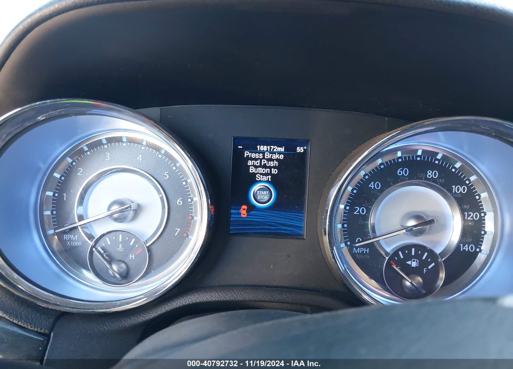2013 CHRYSLER 300C VIN: 2C3CCAEG1DH606090