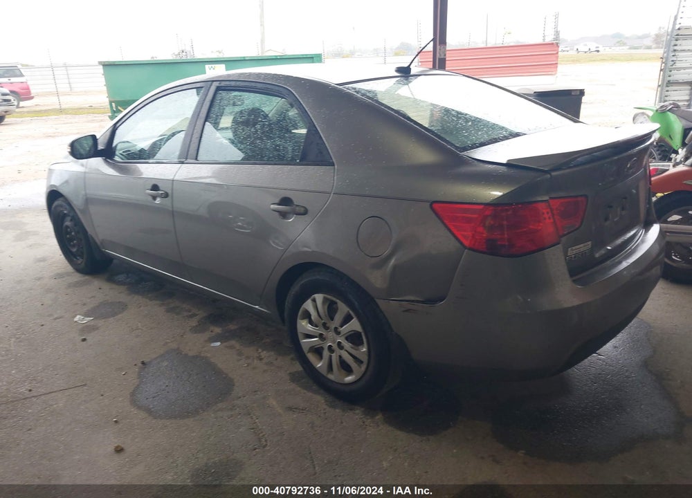 2010 KIA FORTE EX VIN: KNAFU4A21A5861971