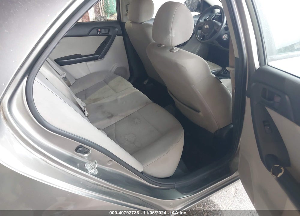 2010 KIA FORTE EX VIN: KNAFU4A21A5861971