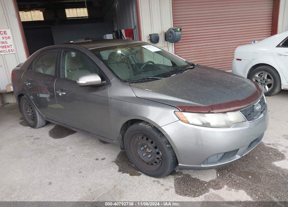 2010 KIA FORTE EX VIN: KNAFU4A21A5861971