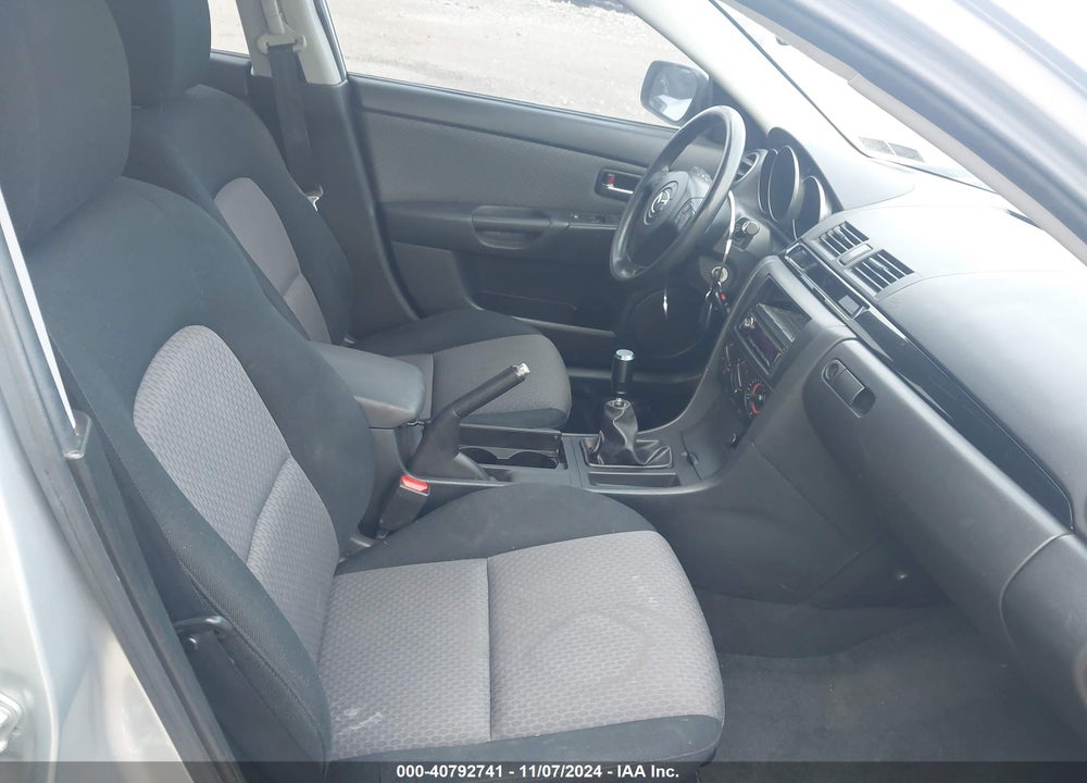 2006 MAZDA 3 I VIN: JM1BK12F761439001