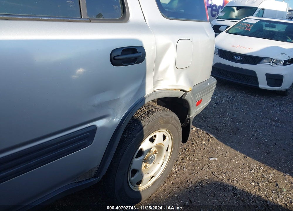 1997 HONDA CR-V VIN: JHLRD1849VC037503