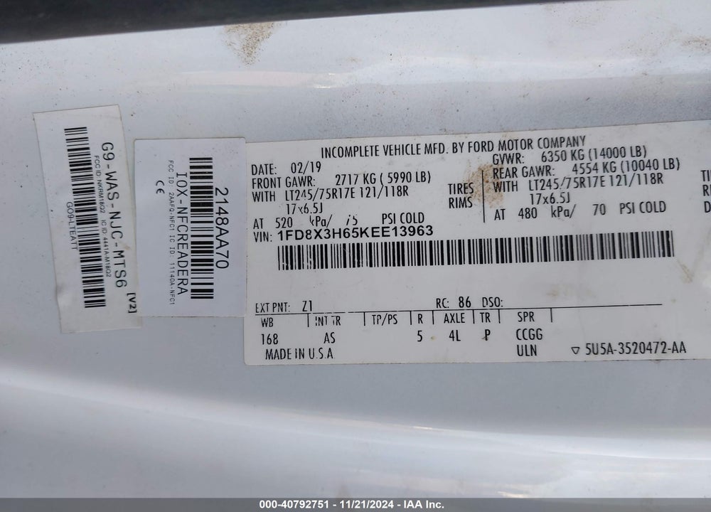2019 FORD F-350 CHASSIS XL VIN: 1FD8X3H65KEE13963