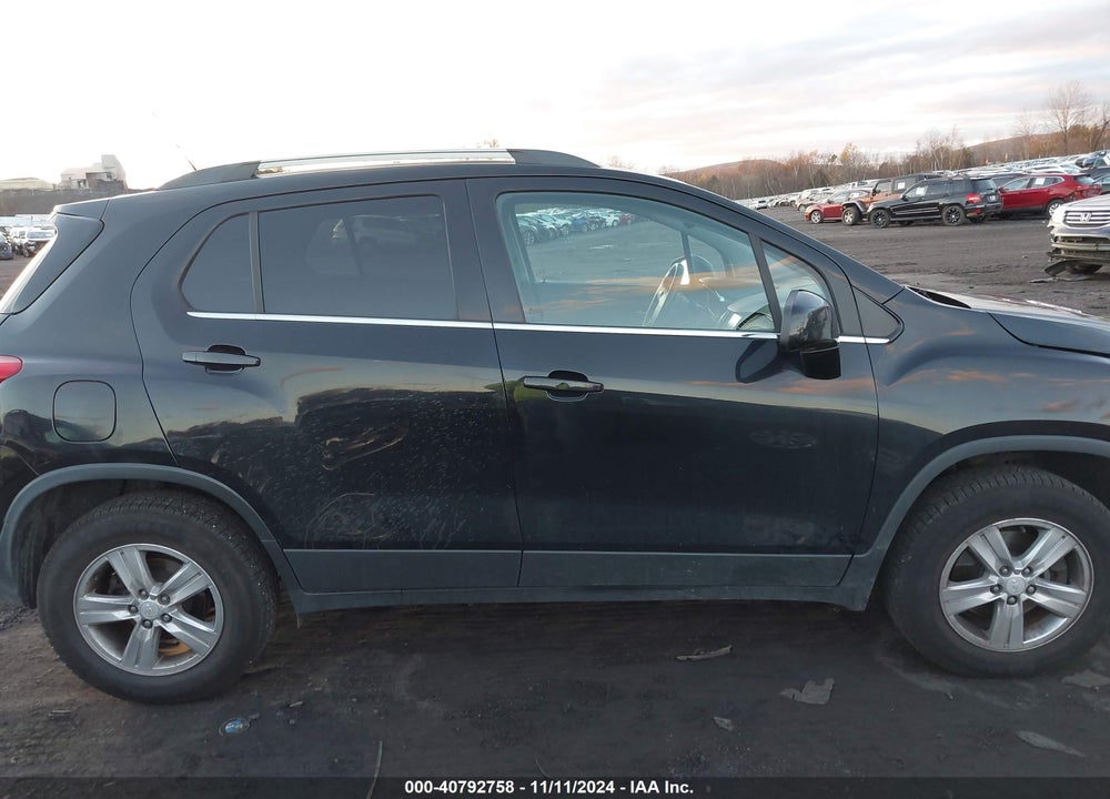 2017 CHEVROLET TRAX VIN: 3GNCJPSB6HL154638