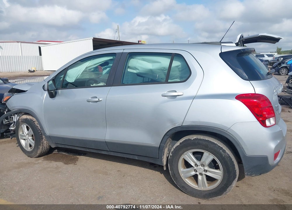 2020 CHEVROLET TRAX VIN: 3GNCJKSB4LL197421